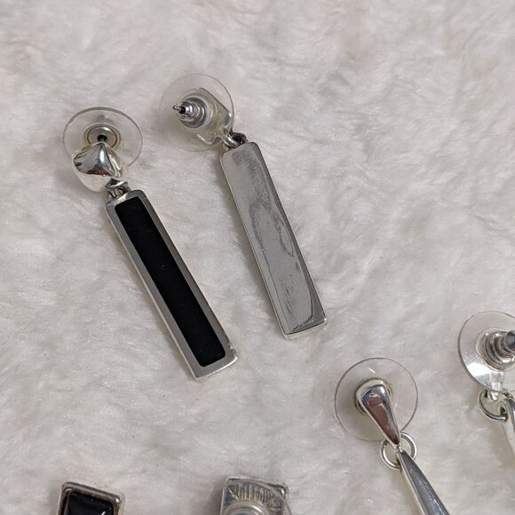 Vintage Silvertone & Black Pierced Earrings  - Total 3 pair - Picture 4 of 5